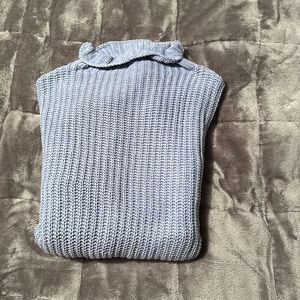 American Eagle sweater, size small